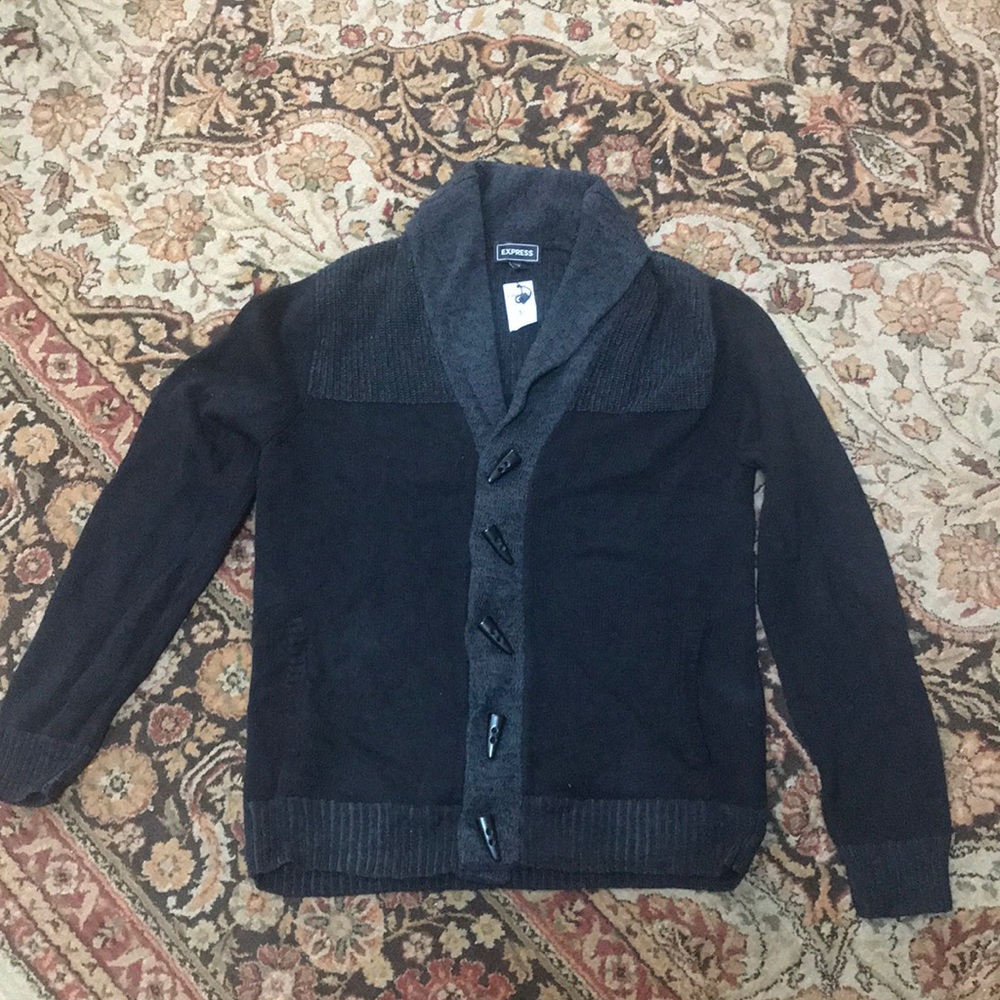 NEW! Men’s Sweater
